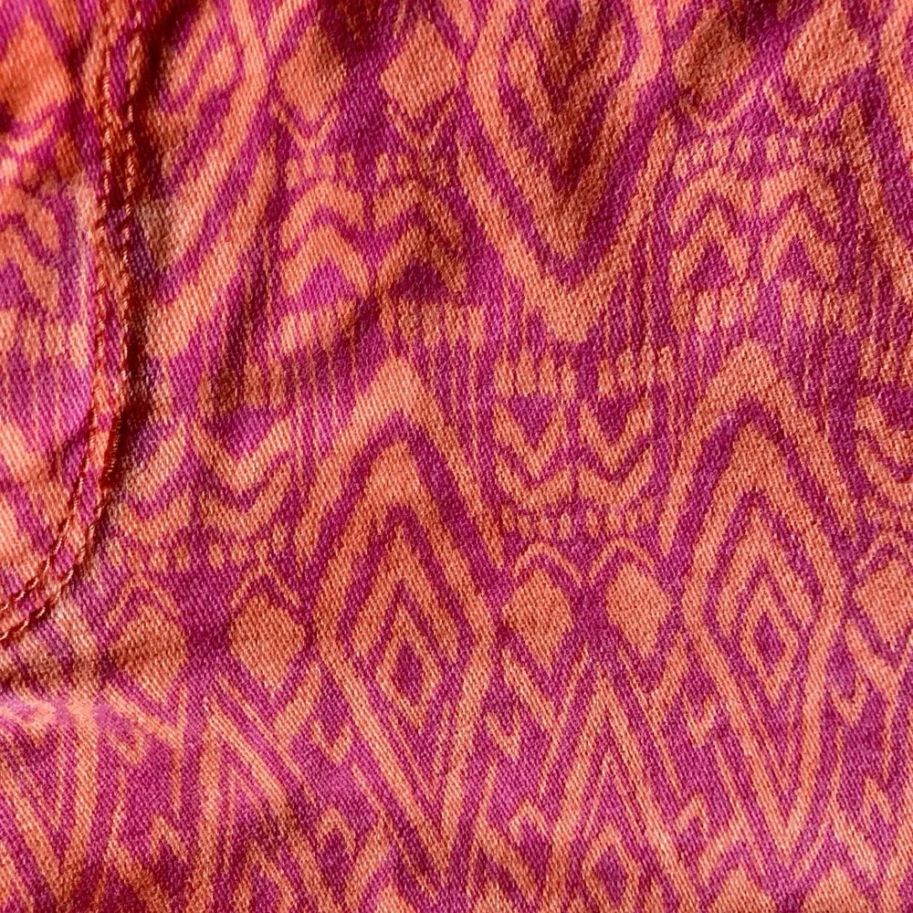 American Eagle Super Low Shortie Shorts Women's 8 Aztec Pink Orange Flap Pocket